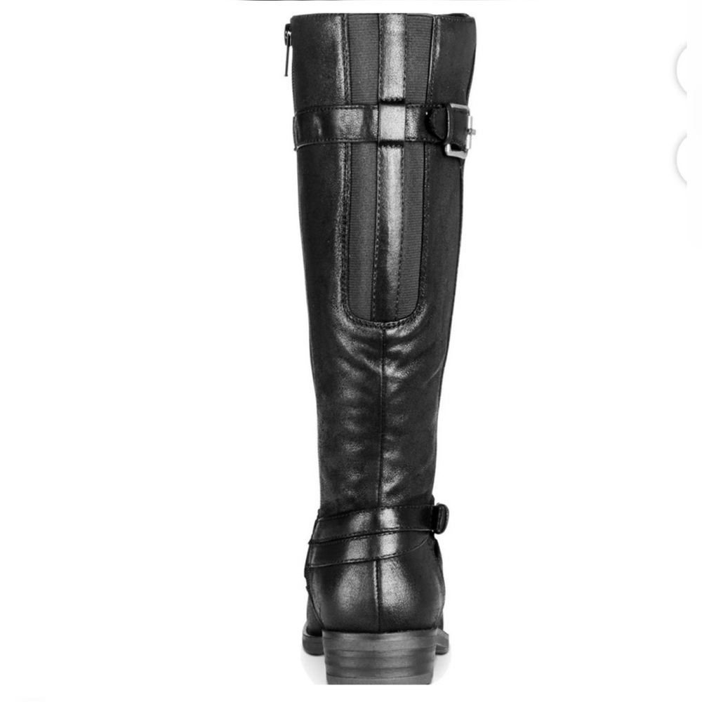 Black Heeled Boots with Slouchy Design - Picture 2 of 7